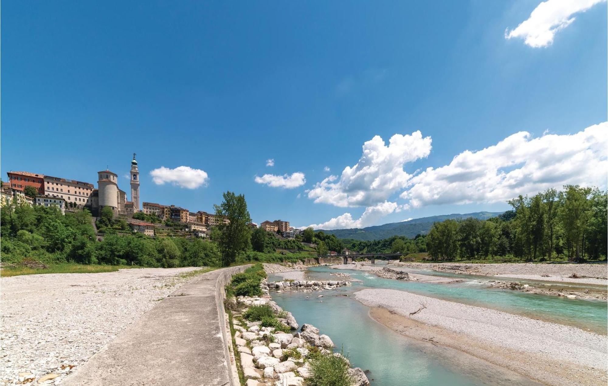 Вилла Pian Del Lac Sovramonte Номер фото